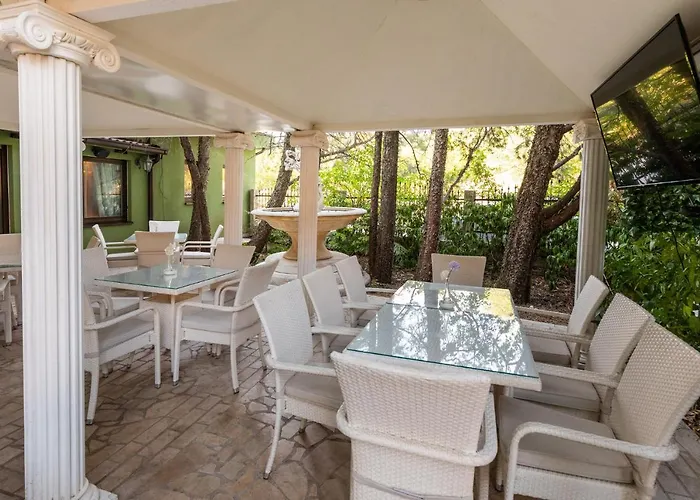 Holiday Resort Zlatni Dol Mostar